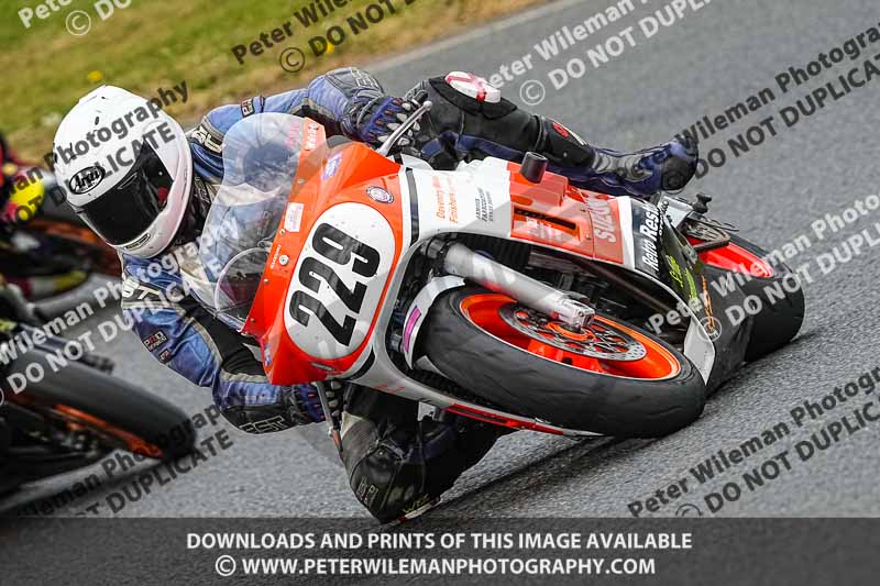 enduro digital images;event digital images;eventdigitalimages;mallory park;mallory park photographs;mallory park trackday;mallory park trackday photographs;no limits trackdays;peter wileman photography;racing digital images;trackday digital images;trackday photos
